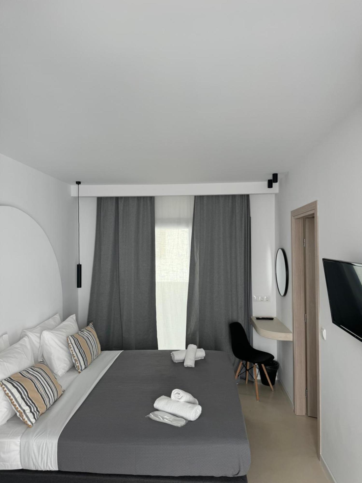 Angelo Estate Santorini Lejlighedshotel Perissa  Eksteriør billede
